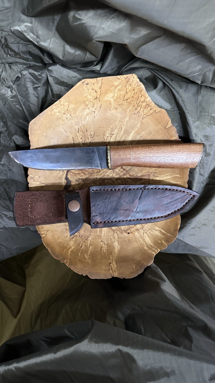 Изображение нож охотник, сталь шх-15, рукоять сапеле  в интернет-магазине Travers