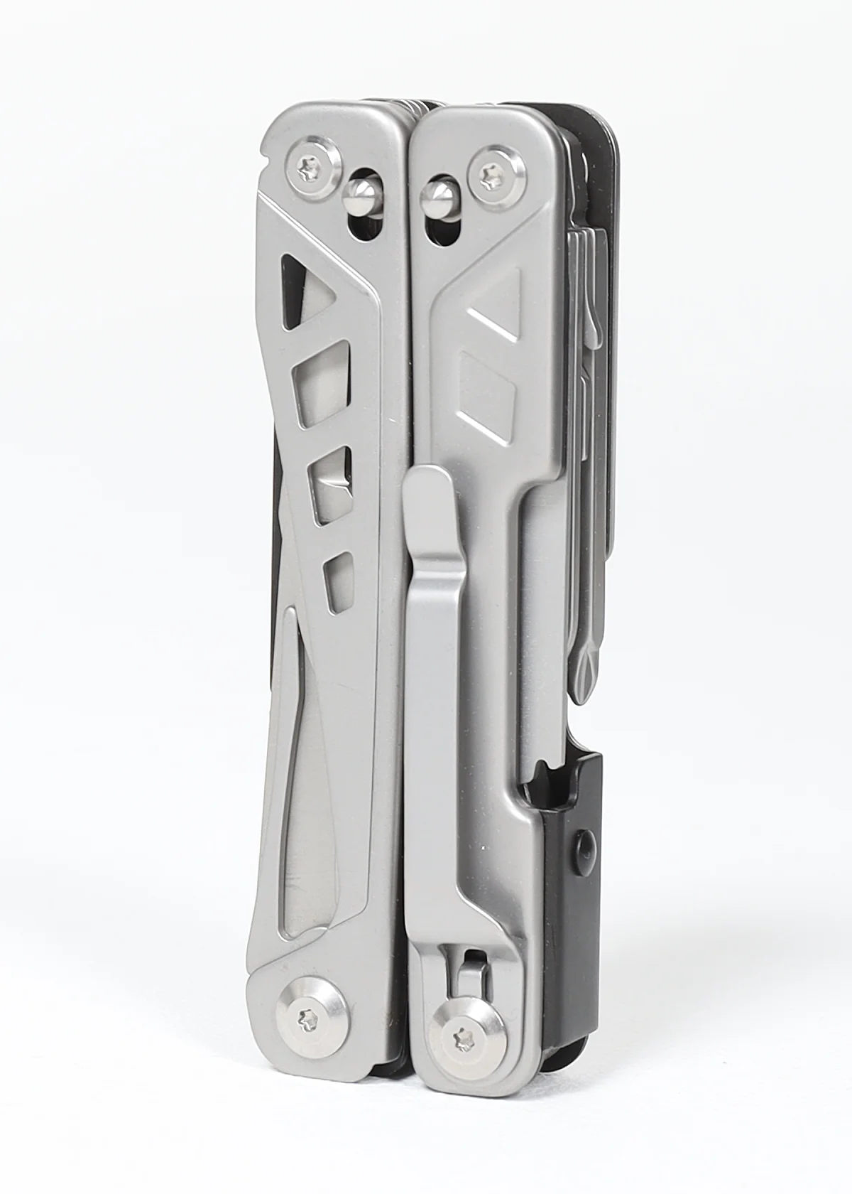 Мультитул Track Steel Grip фото в интернет-магазине Travers Мультитул Track Steel Grip фото в интернет-магазине Travers