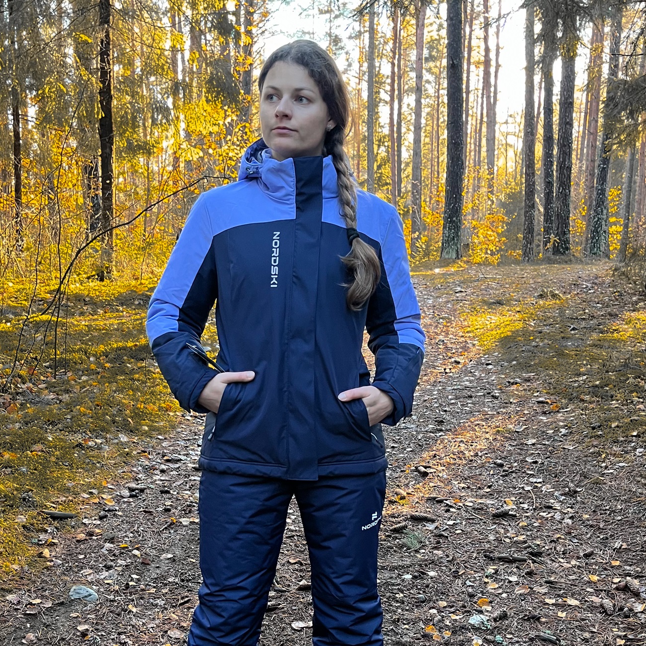 Куртка утепленная женская Nordski Mount 2.0 W NSW836  (42-L, 090, т.синий/фиолетовый)