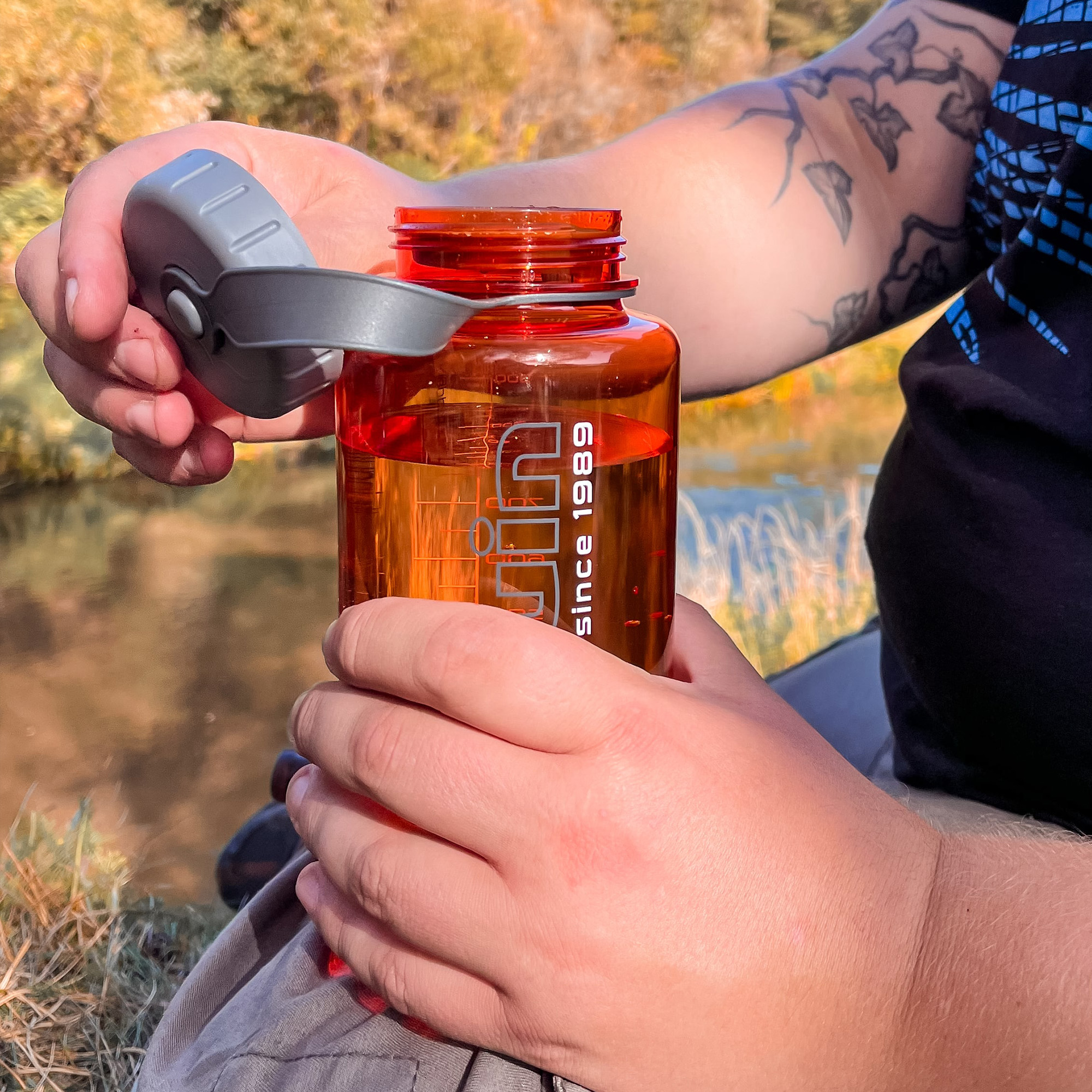 Фляга Pinguin TRITAN FAT BOTTLE  фото в интернет-магазине Travers Фляга Pinguin TRITAN FAT BOTTLE  фото в интернет-магазине Travers